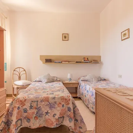 Casa Degli Aranci Golfo Aranci